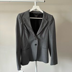 GUC Aritzia Babaton stretchy wool blazer